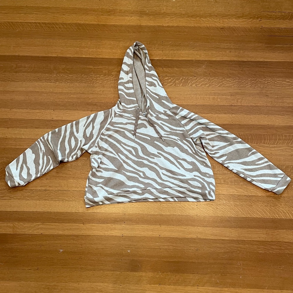 BB Dakota by Steve Madden “Nature of Love Hoodie”